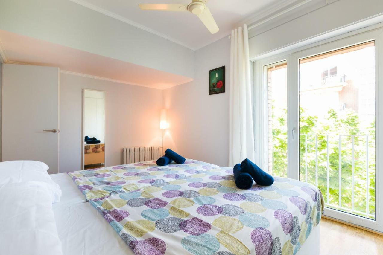 Apartamento Centrico Puerto Olimpico. Lägenhet Barcelona Exteriör bild